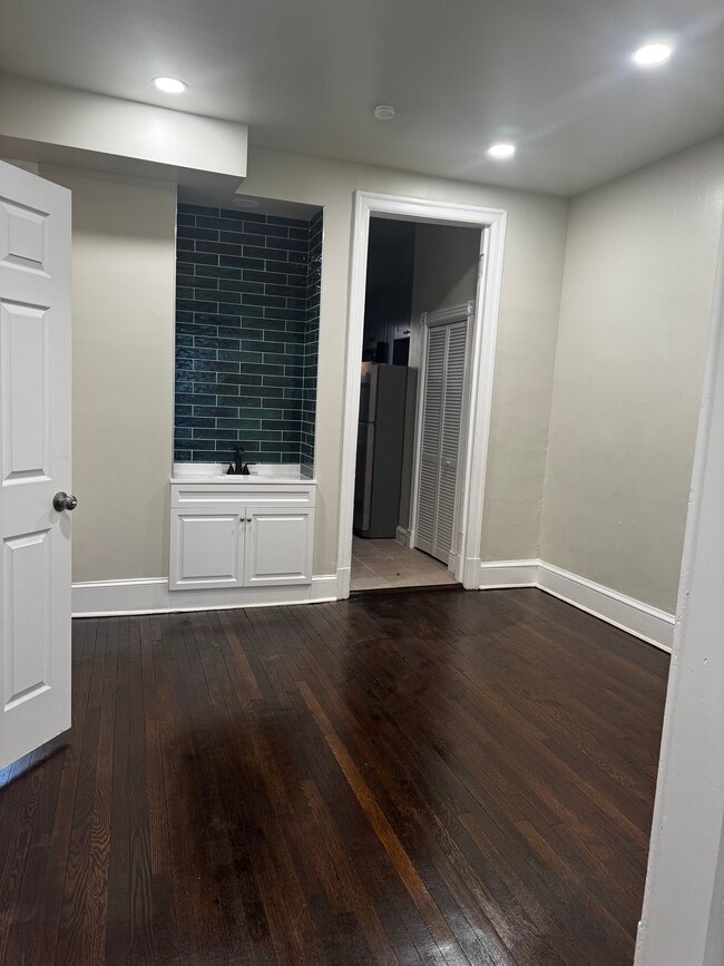 Photo - 1834 N Capitol St NW