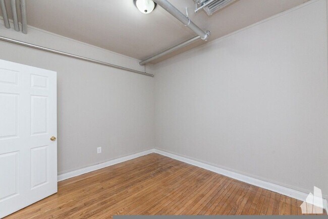 4255 W Addison St Unidad 85-1A