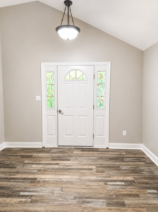 Photo - 2709 Montvale Rd
