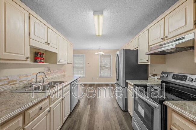 Photo - 8078 Woodlake Dr