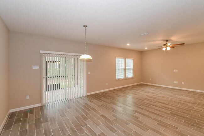 Photo - 10405 Pavnes Creek Dr