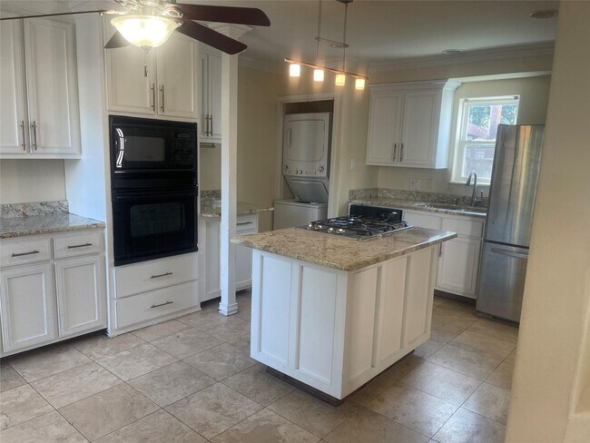 Photo - 5734 Harvest Hill Rd