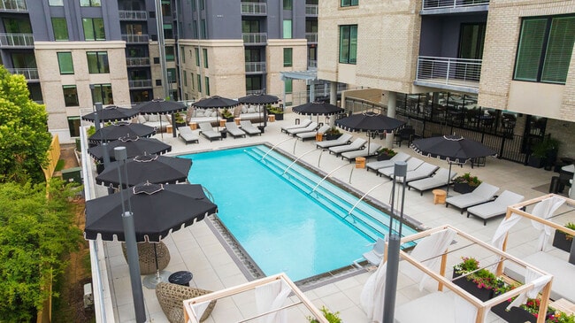 The Seventeen Hundred on East apartments — community photo