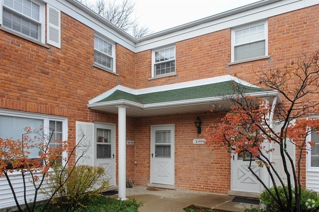 Building Photo - 2146 Rugen Rd Rental