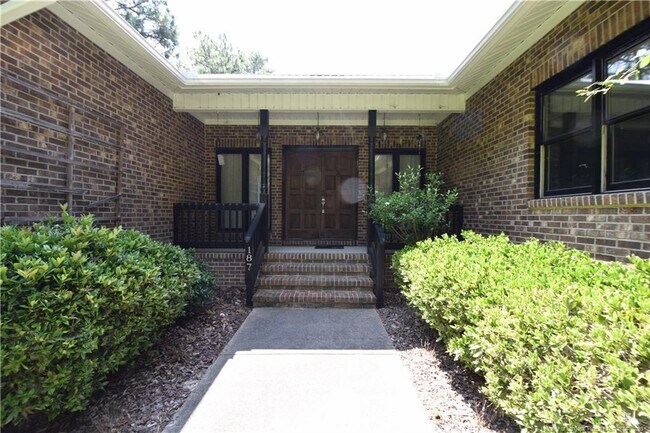 Photo - 187 Lakewind Ct House