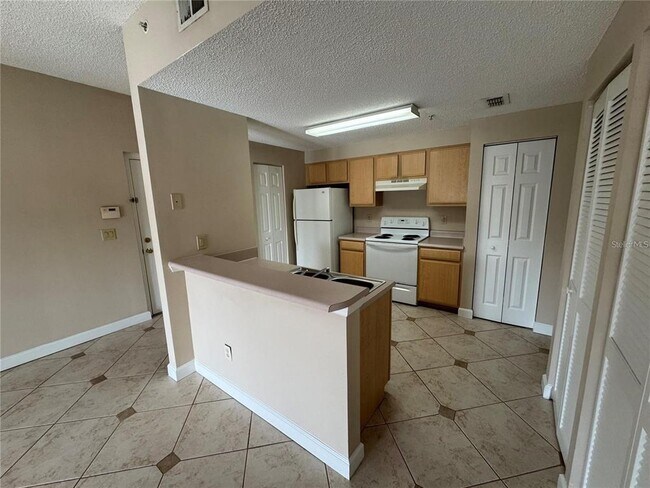 Photo - 10831 Windsor Walk Dr Unit 1210