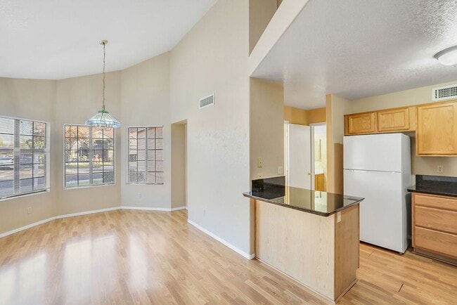 Photo - Beautiful Ahwatukee Home!