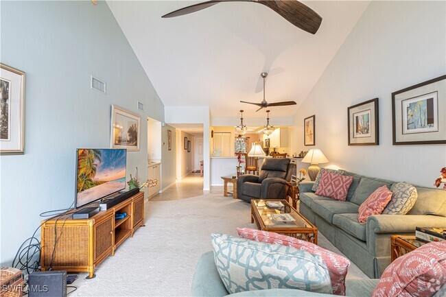 Building Photo - 4410 Chantelle Dr Unit H-205 Rental