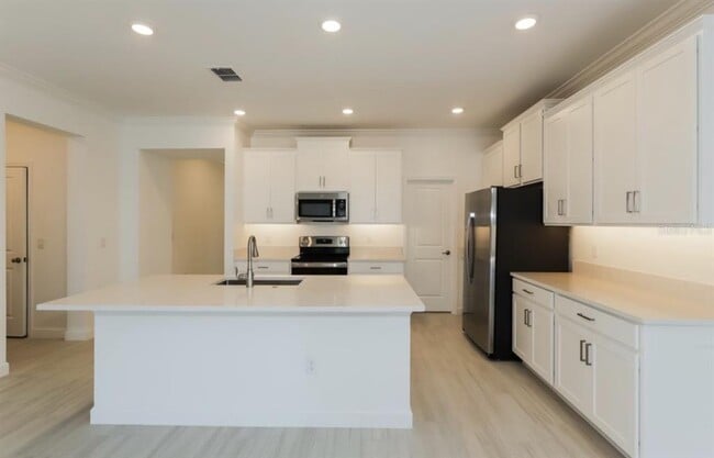 Photo - 1250 Spinnaker Dr