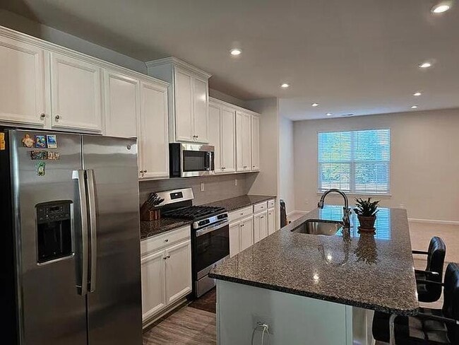 Photo - 116 Hamrick Rd