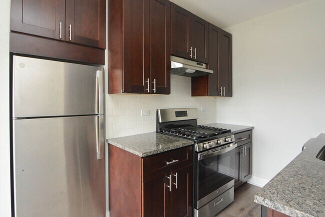 Photo - 728 St Johns Ave Unidad 21