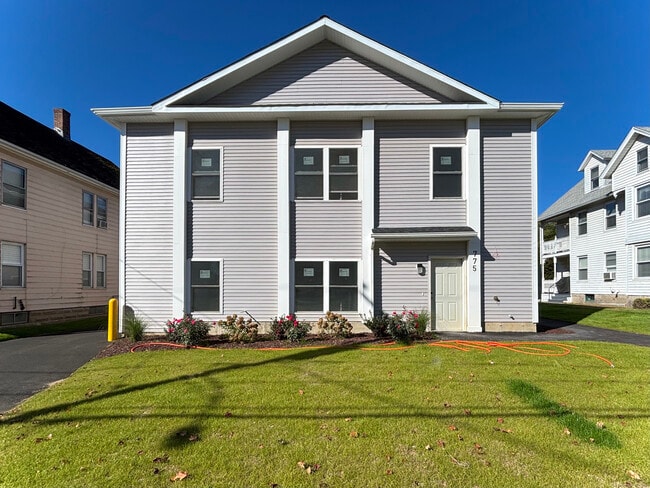 Photo - 775 Main St Unit 6