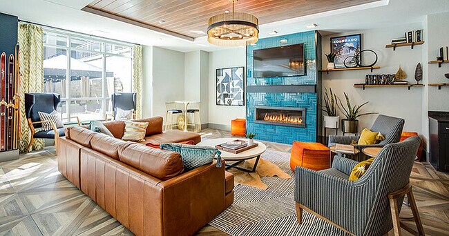 Clubhouse - Stadium Apartments:  Off-Campus Student Ho...