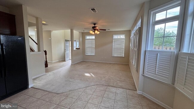 Photo - 110 Gate Stone Ln