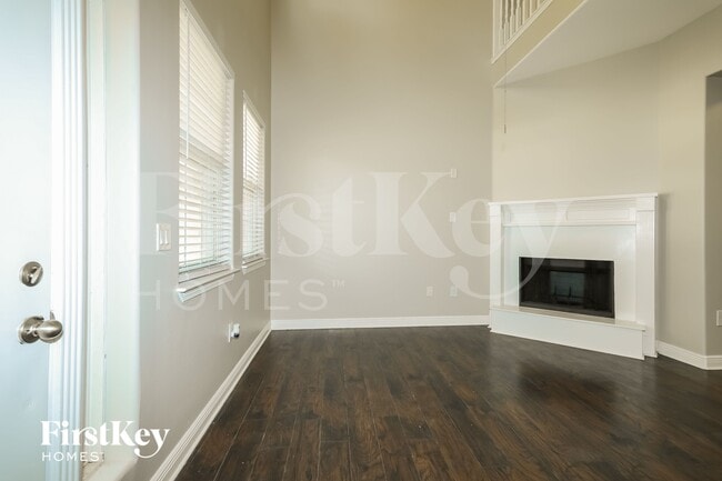 Photo - 11730 Twain Dr