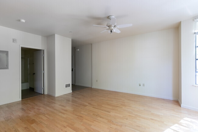 2BR, 2BA - Two Bedroom