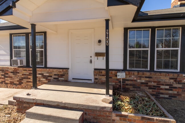 Photo - 1200 Garfield St