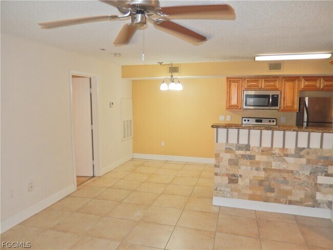 Photo - 12560 Equestrian Cir Unit 1311