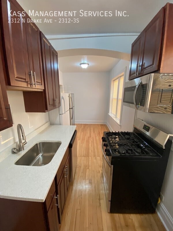 Photo - 2312 N Drake Ave Unit 2312-3S