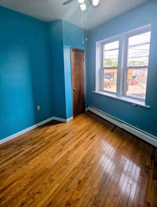 Photo - 361 Fairview Ave Unit 1F