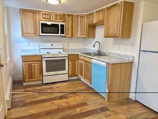 Photo - 1 Clermont Ln Unit 1