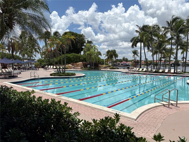 Photo - 10730 NW 66th St Unit 410