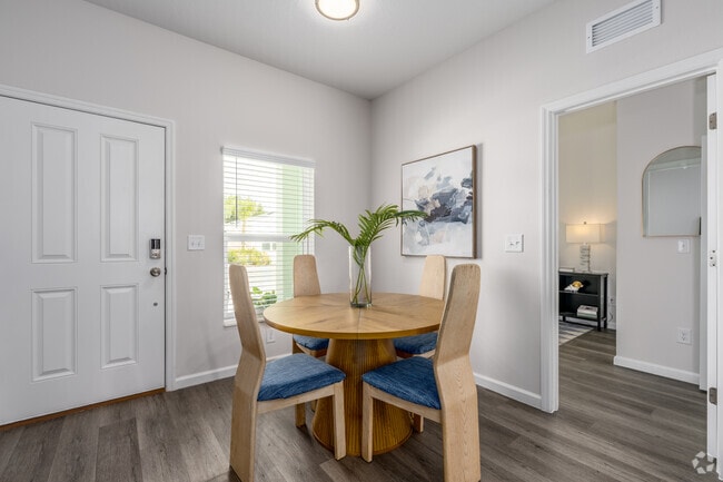 3BR, 2BA - 1,180SF - Dining Room