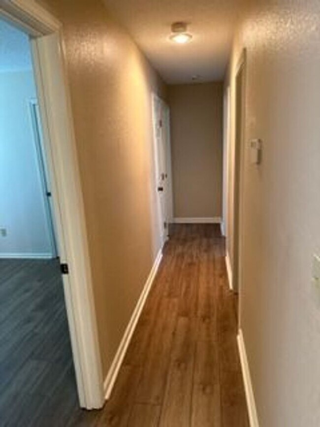 Photo - 3 Bed/1.5 Bath Home in Lees Summit!