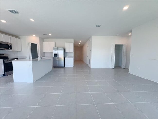 Photo - 2362 McKinley Dr