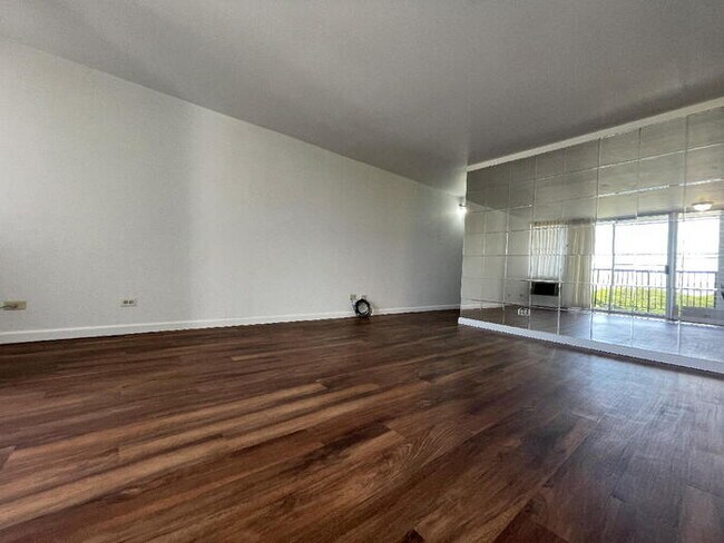 Photo - To register for the showing time below, no...