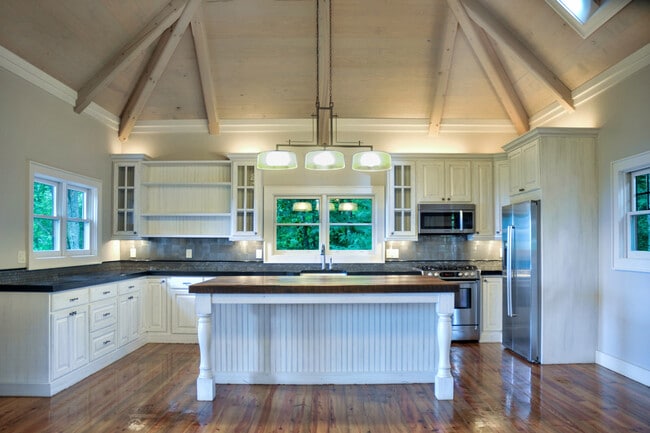 Photo - Beautiful Mountain home in Balsam Mountain Preserve Community $3500 a month with year-long lease