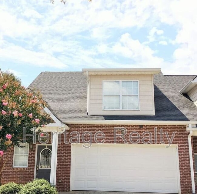 Building Photo - 655 Yorkland Way