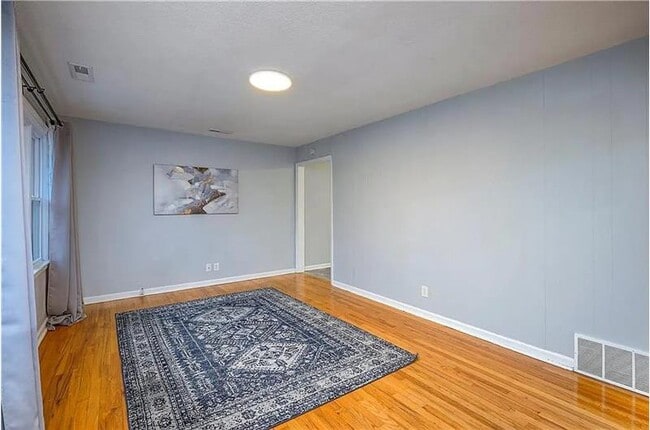 Photo - 1004 E Cedar St