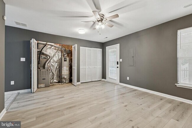 Photo - 12099 Wallower Way