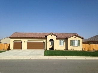 Building Photo - Beautiful 2014 Built Home - 5 bed 4 bath i...