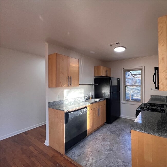 Photo - 921 E Rodgers Dr