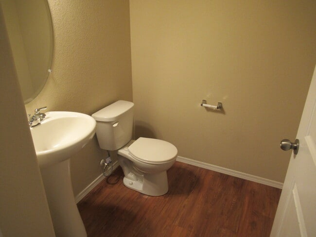 Photo - 5313 Prominence Point