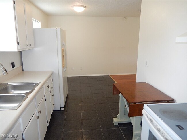 Photo - 3309 2nd St SW