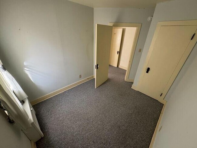 Photo - 212 W Pine Ave