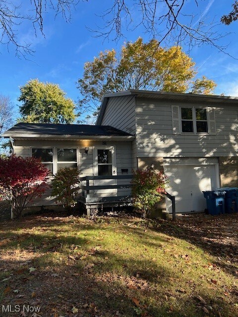 Photo - 829 Randall Dr