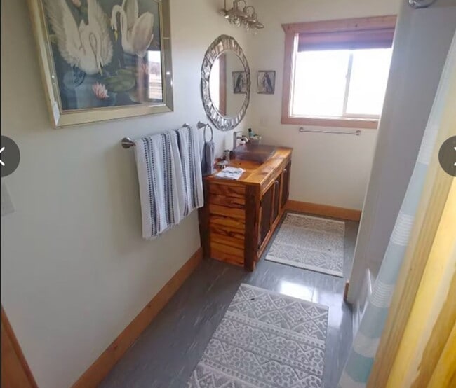 Photo - Fully Furnished Western Apartment Near Columbus