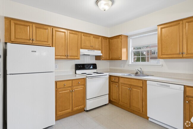 2BR, 1BA - 1,296SF - Kitchen
