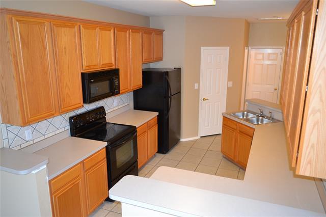 Photo - 8525 Heather Ridge Dr
