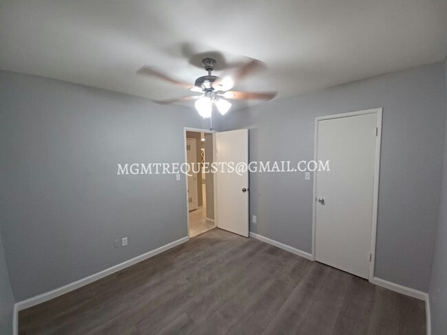 Photo - 213 11th St Unit 215