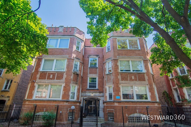 Building Photo - 7831 S Kingston Ave Unit 2