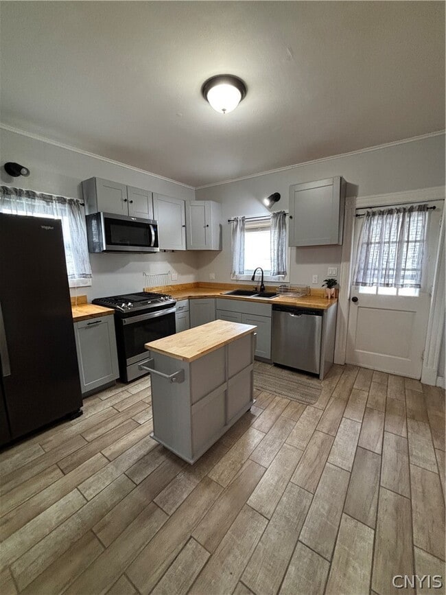 Photo - 1108 Salina St