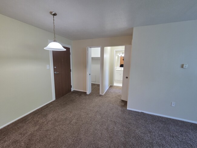 Summit Ridge Apartments