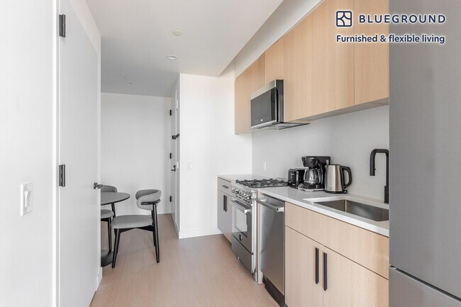 482 Kent Ave Unit SI FL16-ID2132