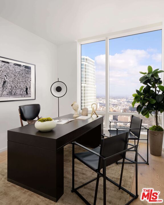 Photo - 1000 W 8th St Unidad 4510