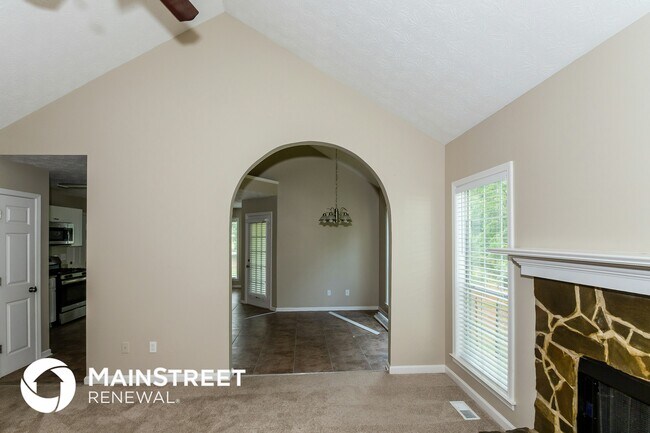 Photo - 121 Aristocratic Way